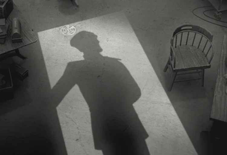 Silhouette-of-Chancellor-Ferdinand